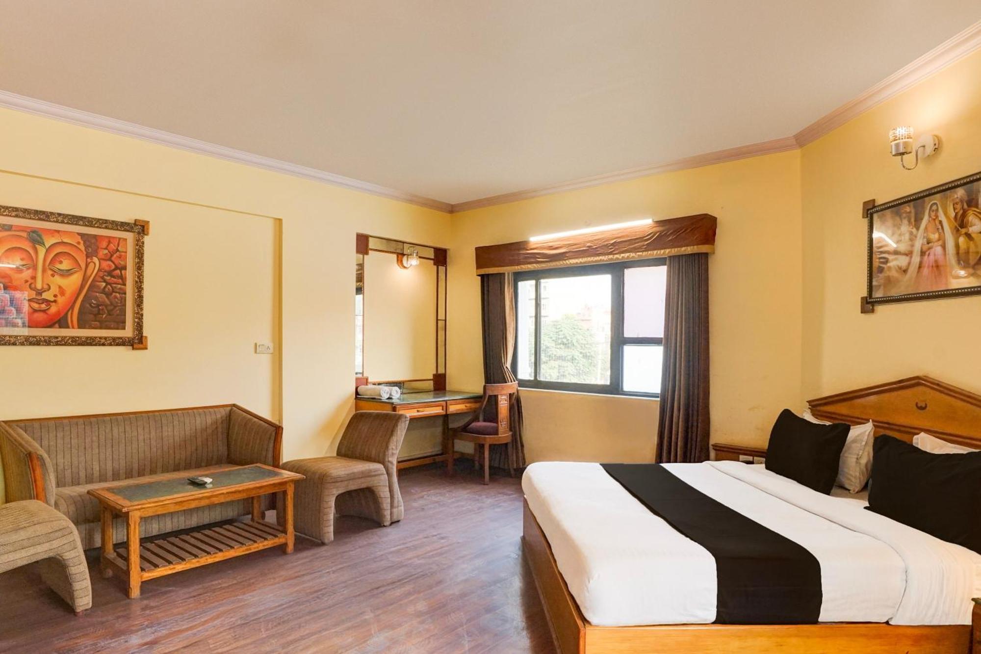 Super Townhouse Subhash Nagar Formerly Royal Palazzo Jaipur Exteriör bild