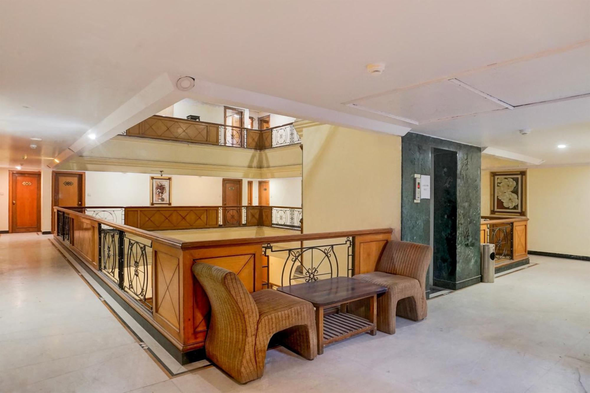 Super Townhouse Subhash Nagar Formerly Royal Palazzo Jaipur Exteriör bild